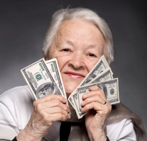 Legit Side Jobs For Seniors In America To Make $100 Daily